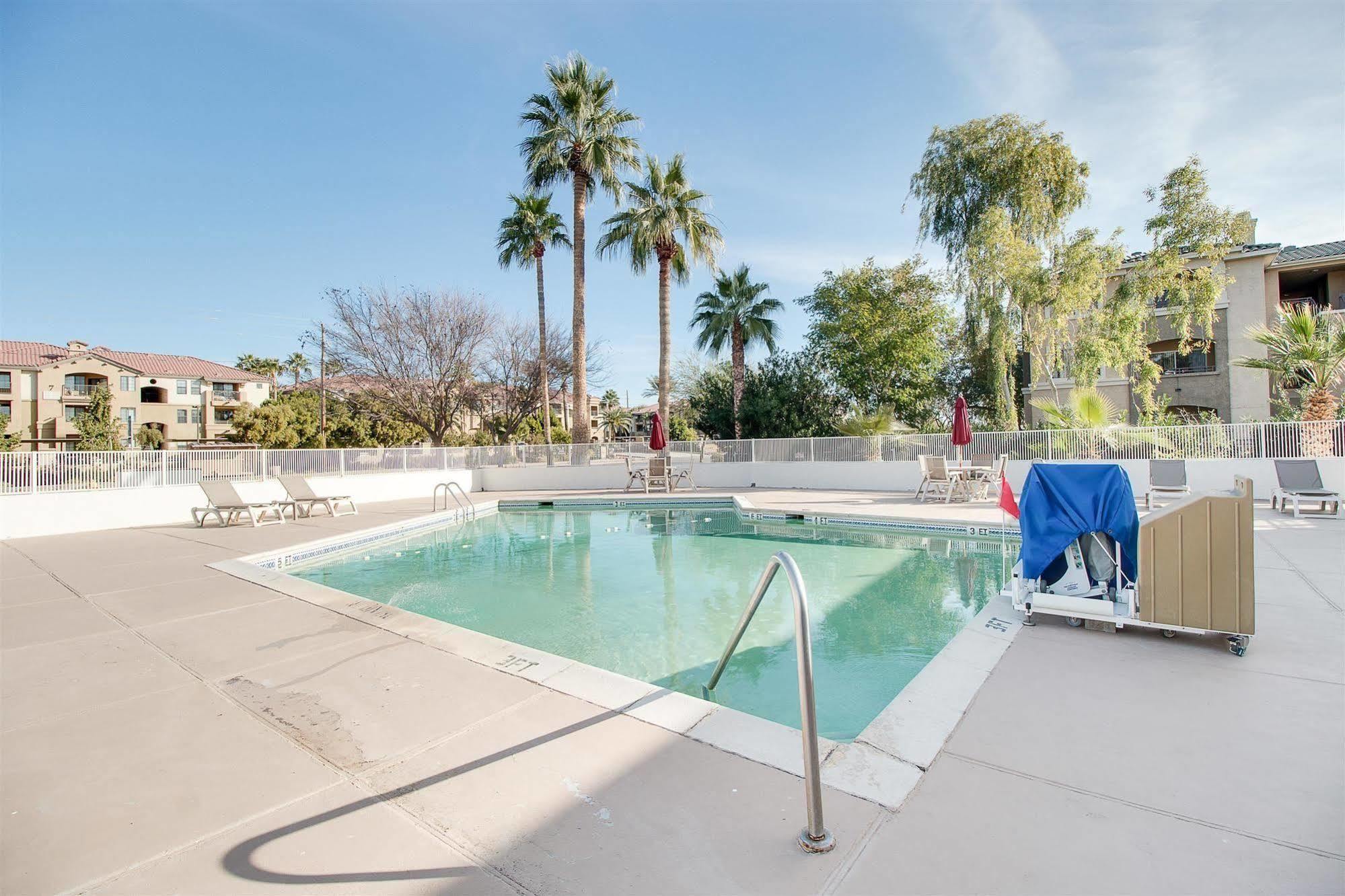 Motel 6-Phoenix, Az - East Exterior foto